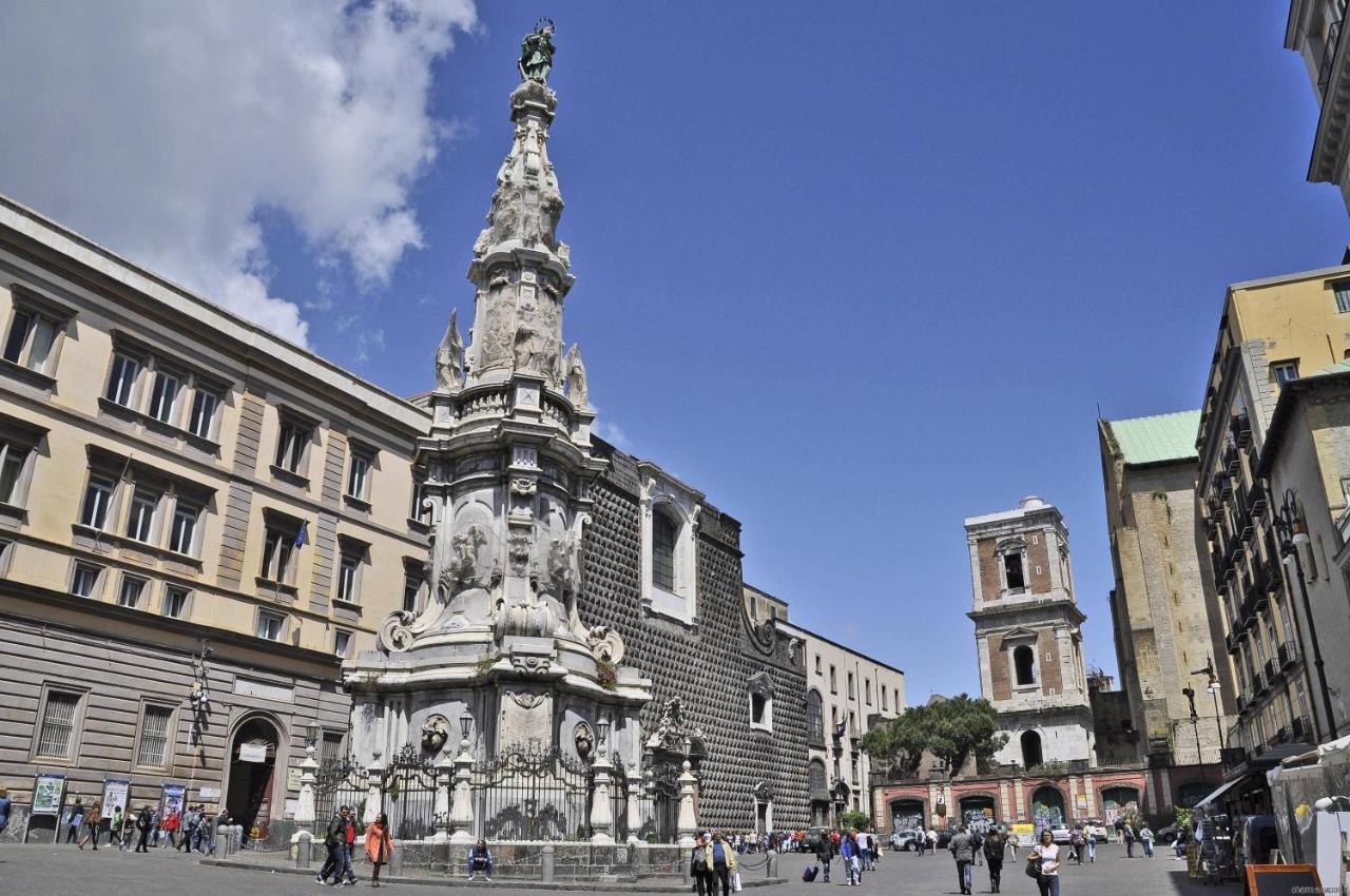 Casetta Soriano - Piazza Dante Nápoles Exterior foto